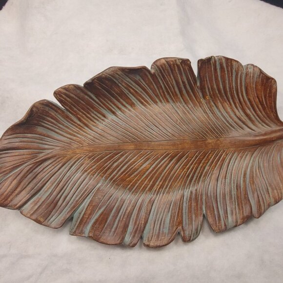 PartyLite Sculpted Leaf Pillar Garden Tray - Retired - Picture 3 of 9